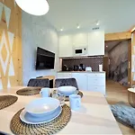 Vip Modern *