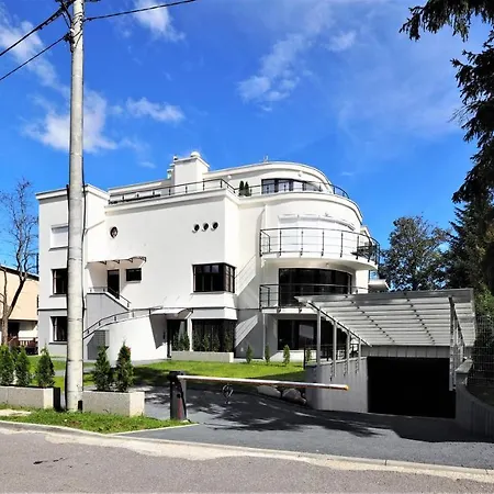 Vip Modern